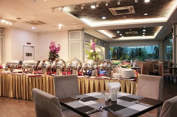 picnic hotel bangkok