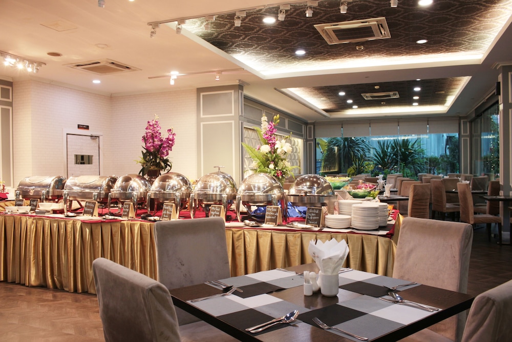 picnic hotel bangkok