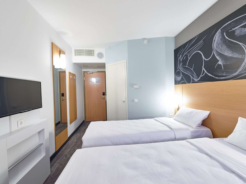 ibis krasnoyarsk center