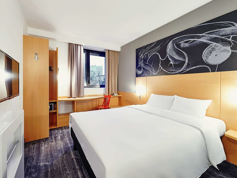 ibis krasnoyarsk center