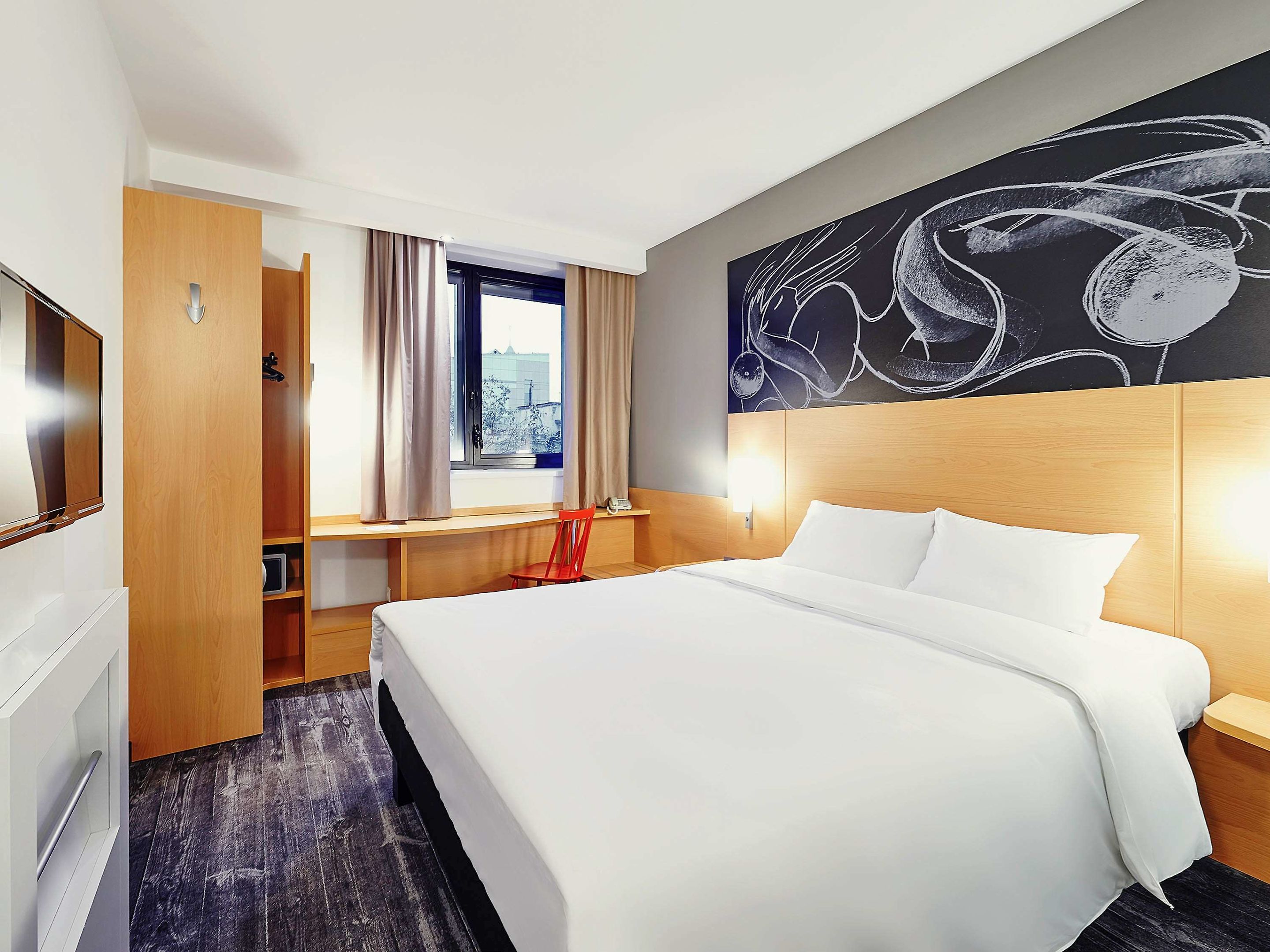 ibis krasnoyarsk center