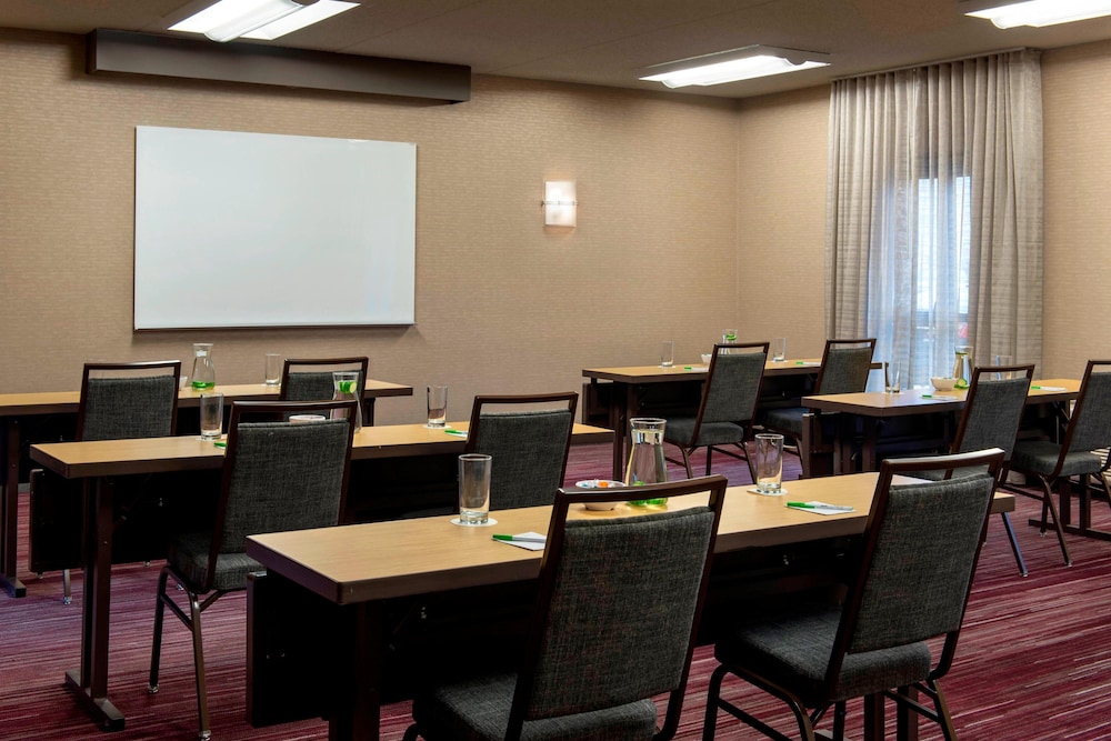 courtyard by marriott chicago naperville