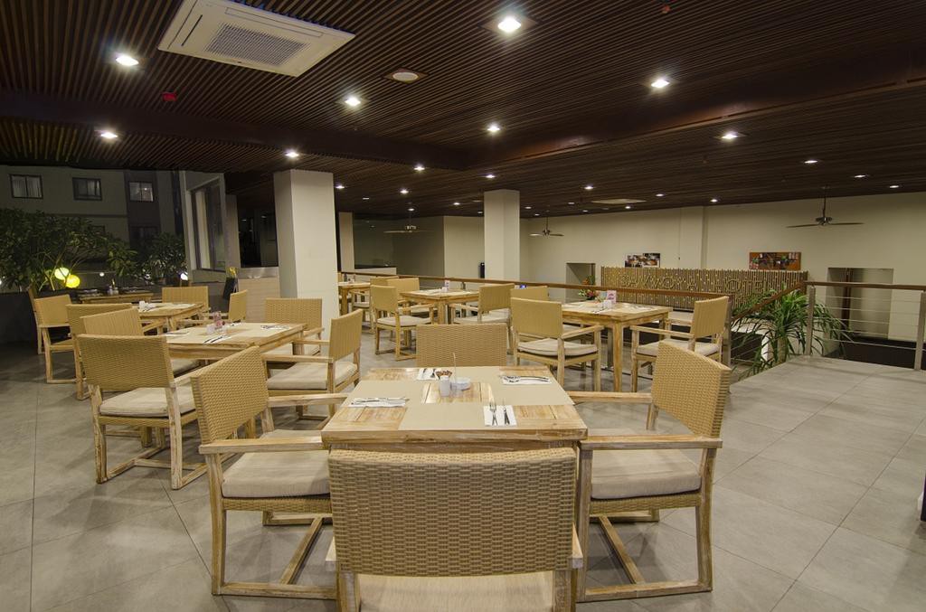 savvoya seminyak hotel by prasanthi