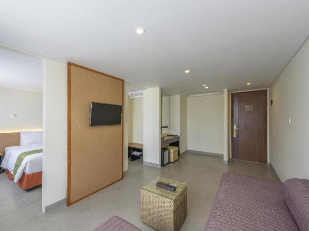 savvoya seminyak hotel by prasanthi