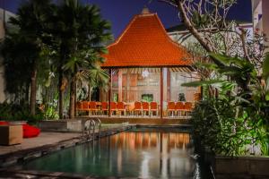 savvoya seminyak hotel by prasanthi