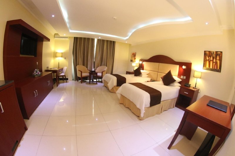 golden tulip la palisse kigali