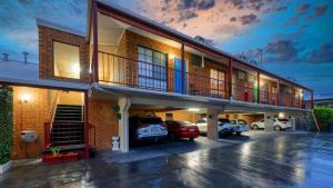 the cottage motor inn albury cbd
