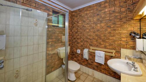 the cottage motor inn albury cbd