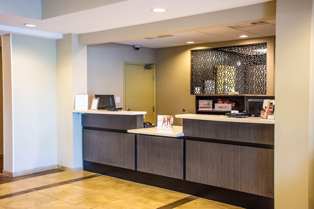 candlewood suites overland park by ihg