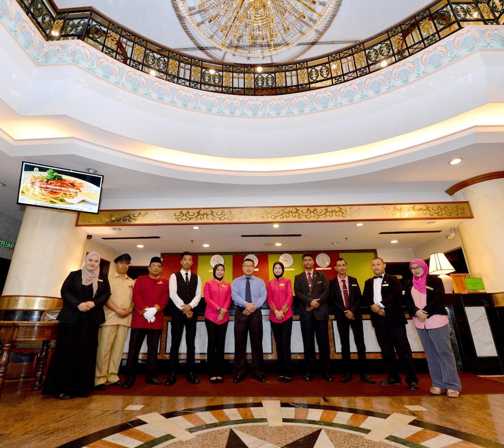 emerald puteri hotel