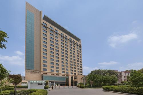 courtyard by marriott gurugram downtown gurgaon