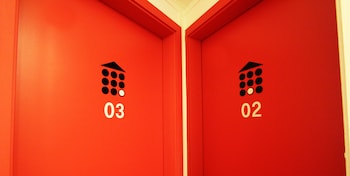 b my guesthouse hostel