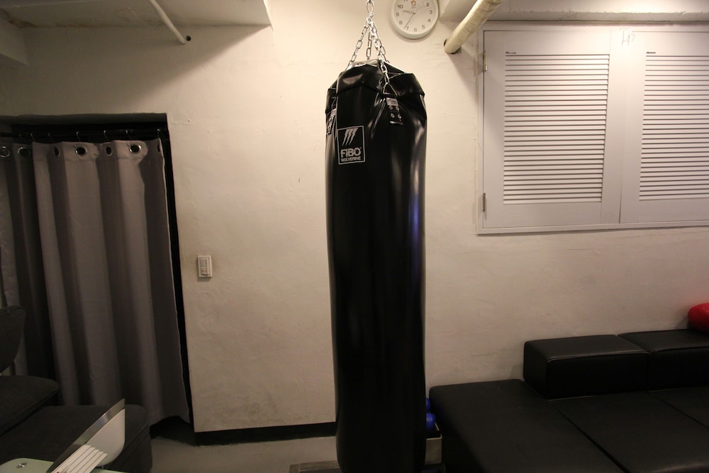 b my guesthouse hostel