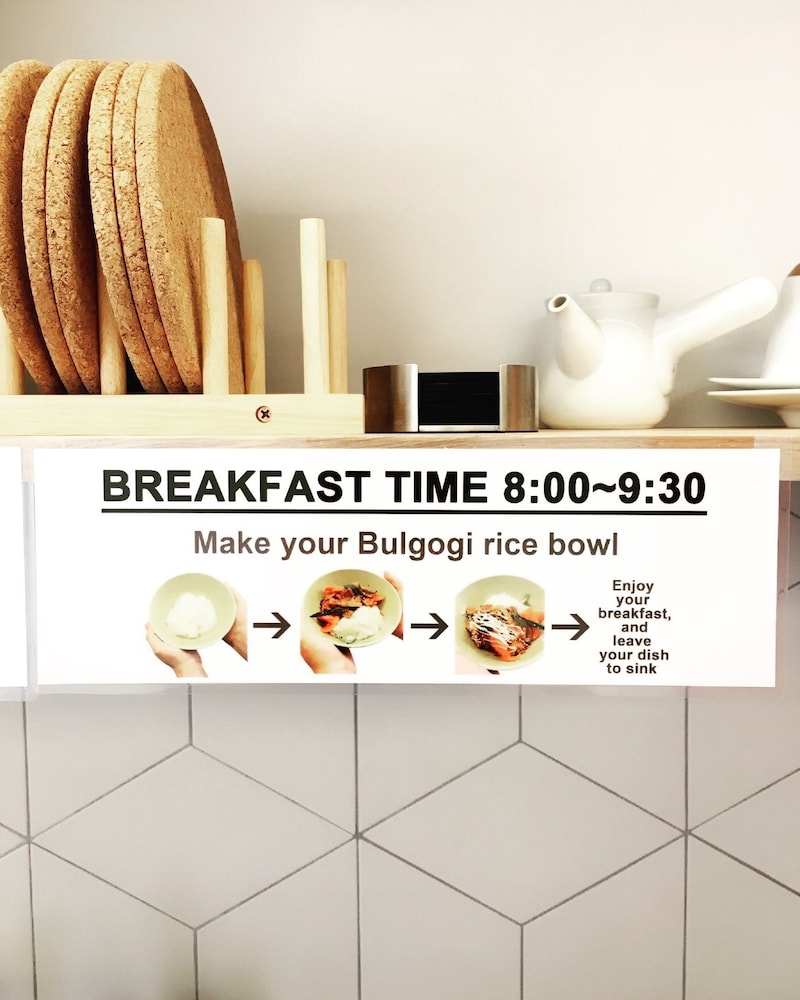 b my guesthouse hostel