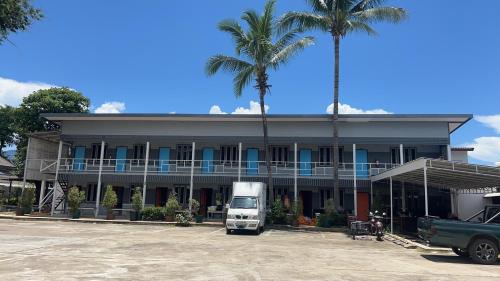 revolution pai hostel