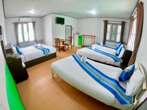 revolution pai hostel