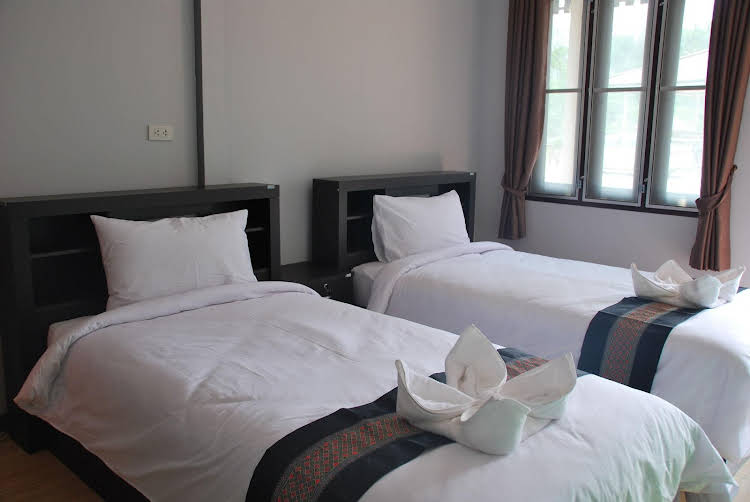 revolution pai hostel