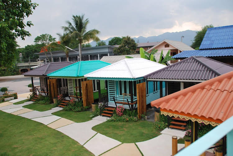 revolution pai hostel
