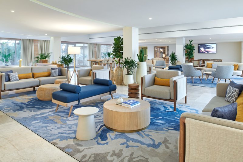 le meridien lav split