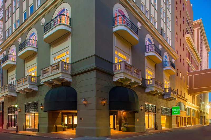 courtyard by marriott new orleans french quarter iberville