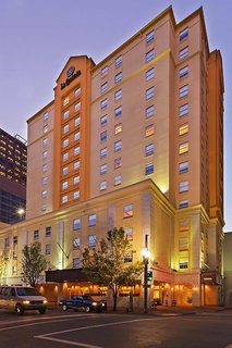 La Quinta Inn & Suites By Wyndham New Orleans Downtown,Near National World War Ii Museum,3 star