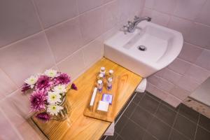 my ribeira guest house