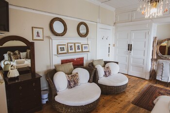 ashby manor guest house