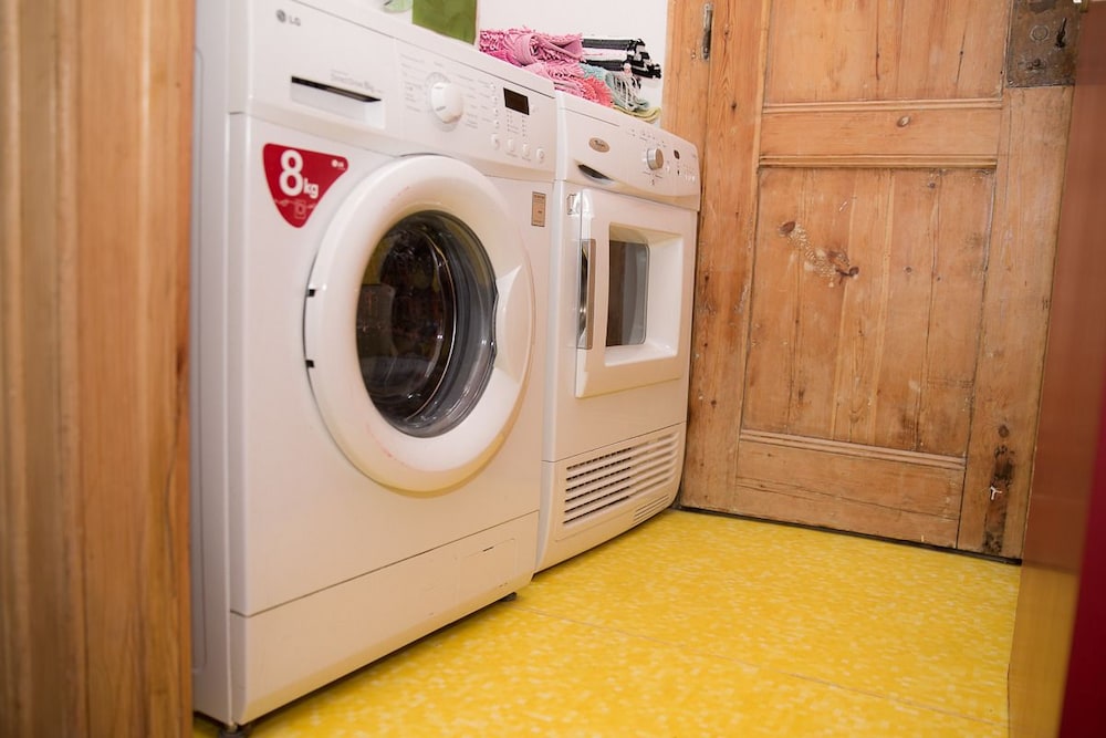 this is lisbon hostel