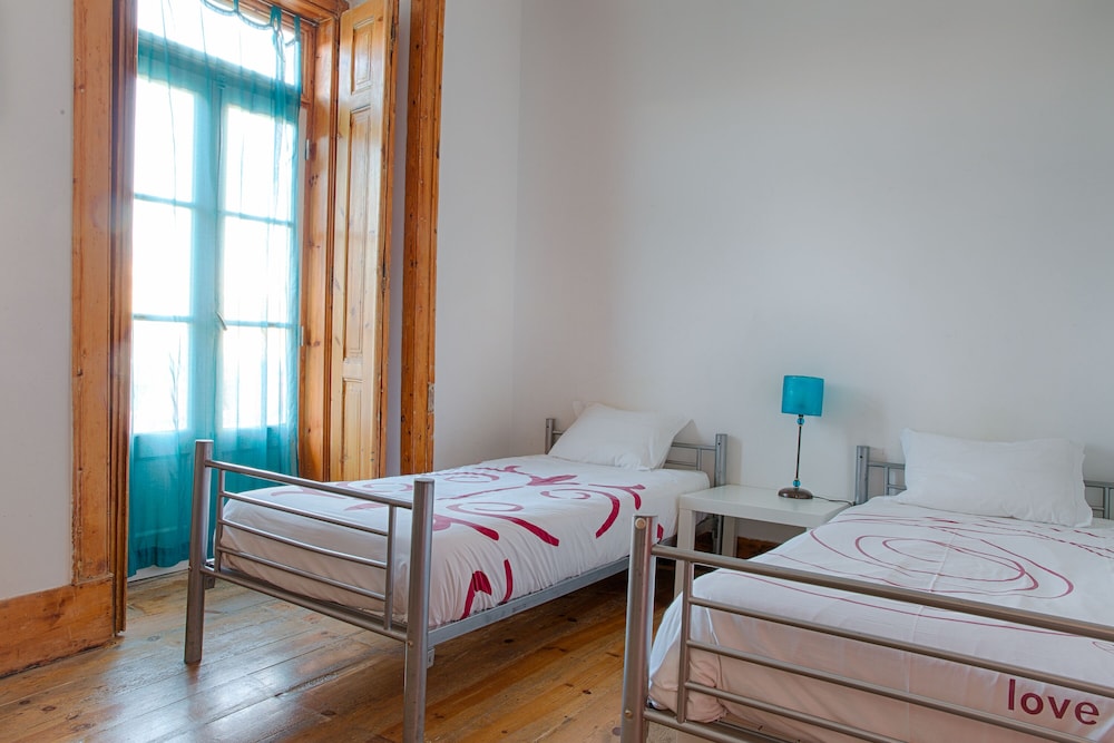 this is lisbon hostel