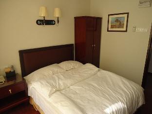 aditya hotel