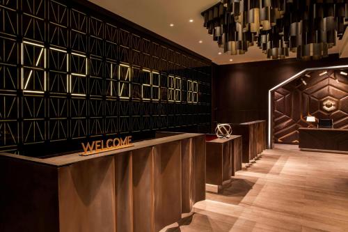 W New York - Times Square,Nutley>>New York,5 star
