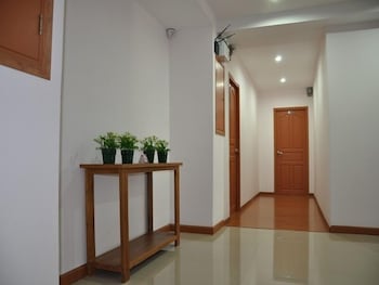 double dd house mrt sutthisarn