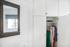 artemis cynthia complex