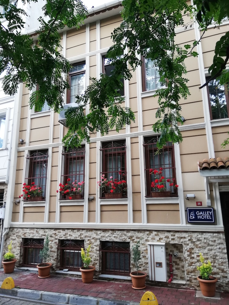 galley hotel