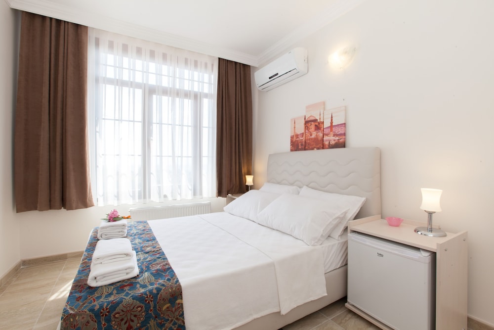 galley hotel