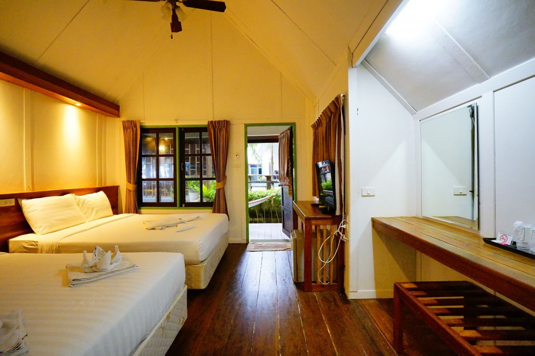 apple beachfront resort