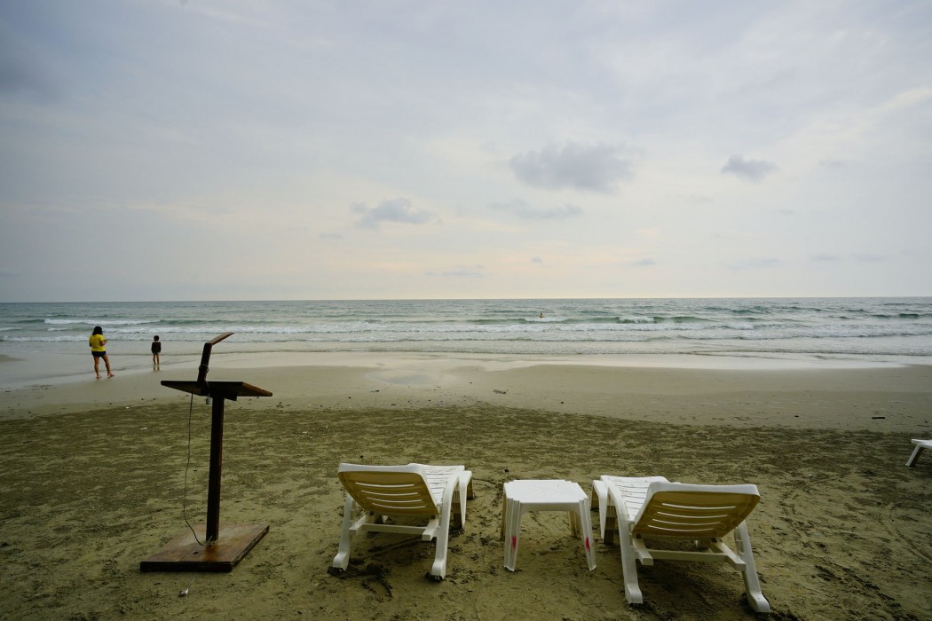 apple beachfront resort