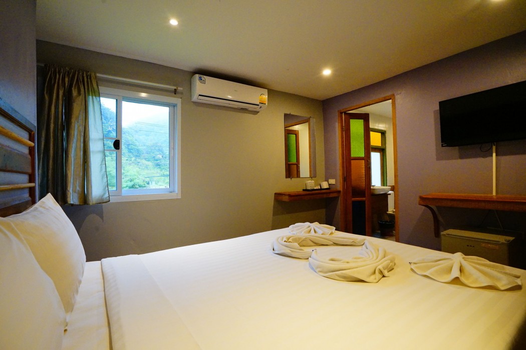 apple beachfront resort