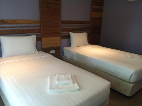 apple beachfront resort