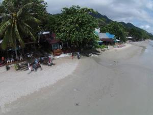 apple beachfront resort