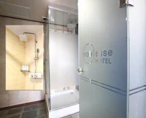 noblesse hotel