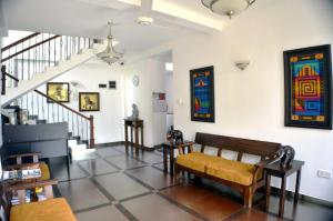 villa baywatch rumassala