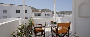 paros