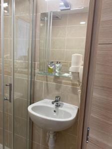 hotel phenix paris