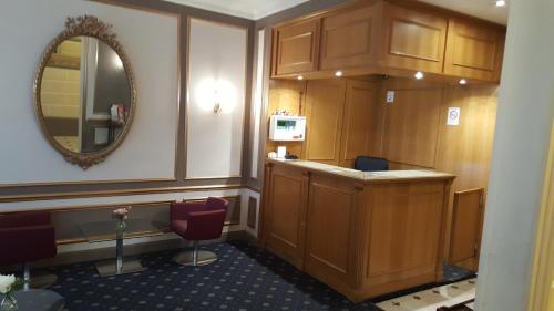 hotel phenix paris