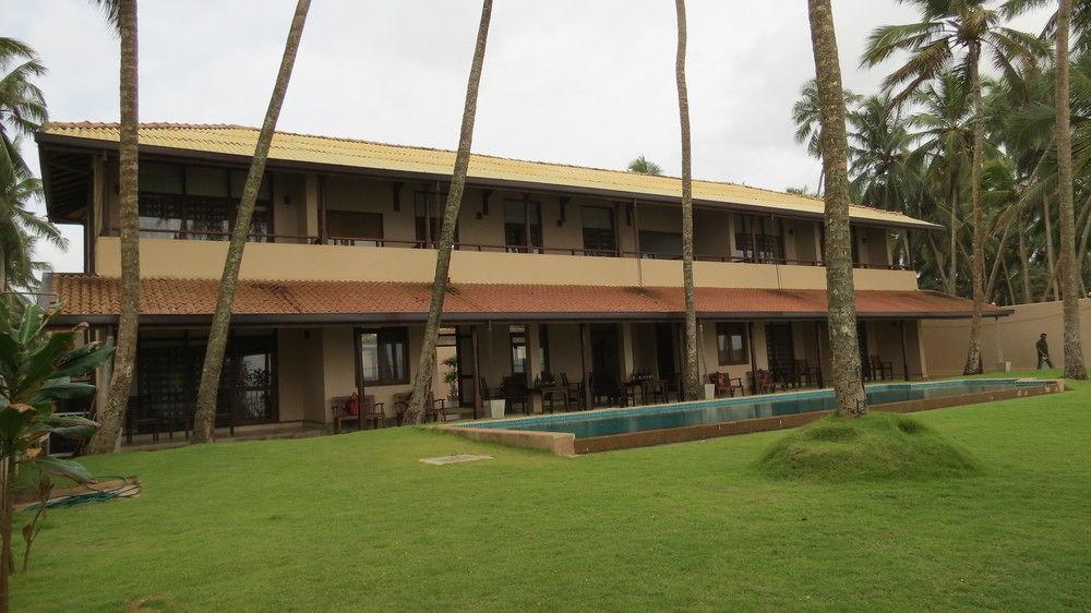 maresia beach villa