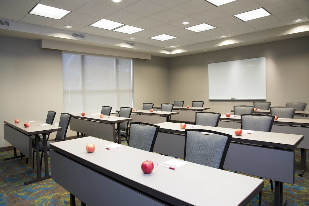 residence inn by marriott houston city place