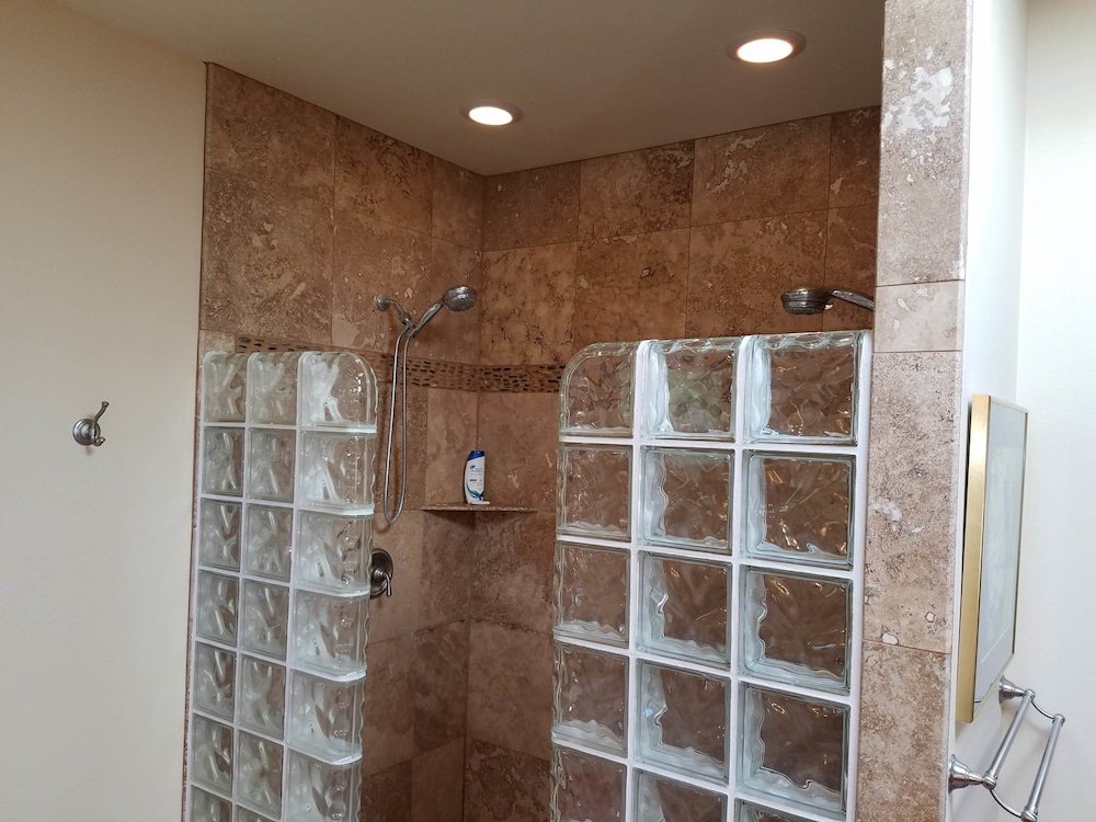 Kona Palace In Captain Cook,Hawaii>>Captain Cook,4 star