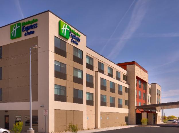 holiday inn express and suites phoenix west buckeye
