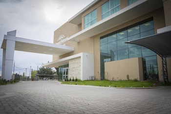 howard johnson by wyndham neuquen